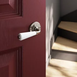 Castorama Ensemble Poignée Sur Rosace Incurvé Vis Traversante Ou à Vis GoodHome Porcelaine Vras Brillant Blanc Ø48mm