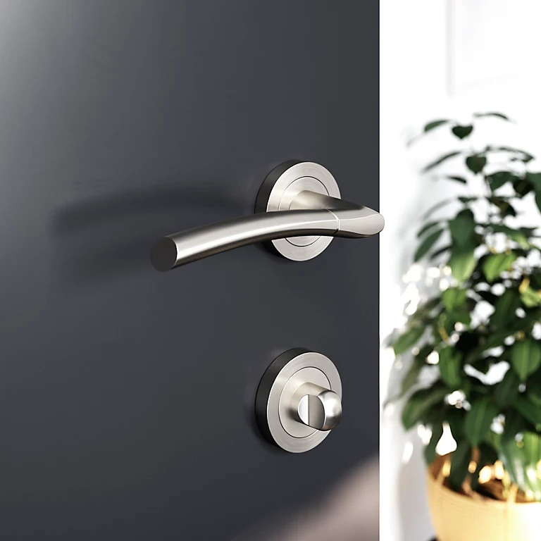 Castorama Ensemble Poignée Sur Rosace Rond à Visser GoodHome Hirel Effet Nickel Satin Gris Ø50mm 1 Castorama Ensemble Poignée Sur Rosace Rond à Visser GoodHome Hirel Effet Nickel Satin Gris Ø50mm